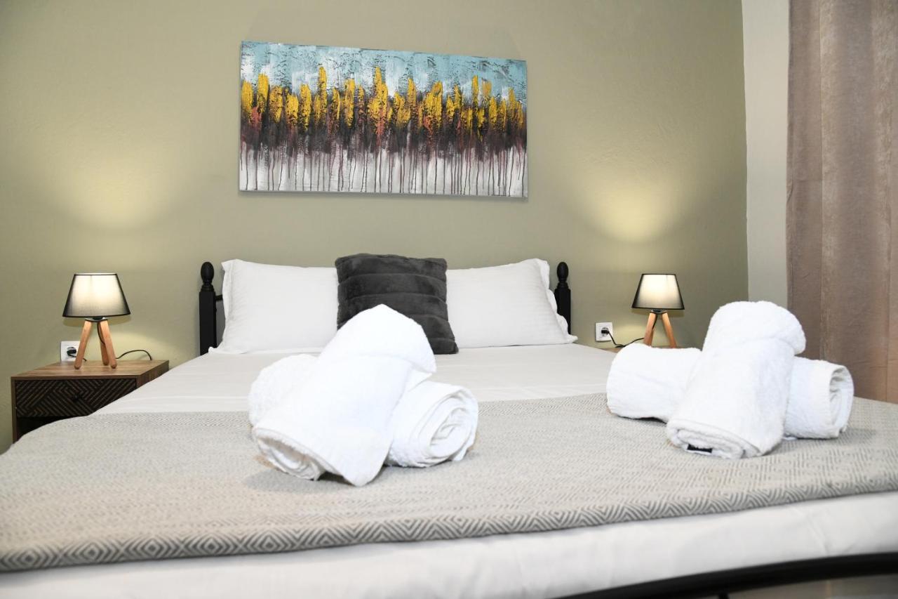 Lovely Luxury Apartment Serres Bagian luar foto