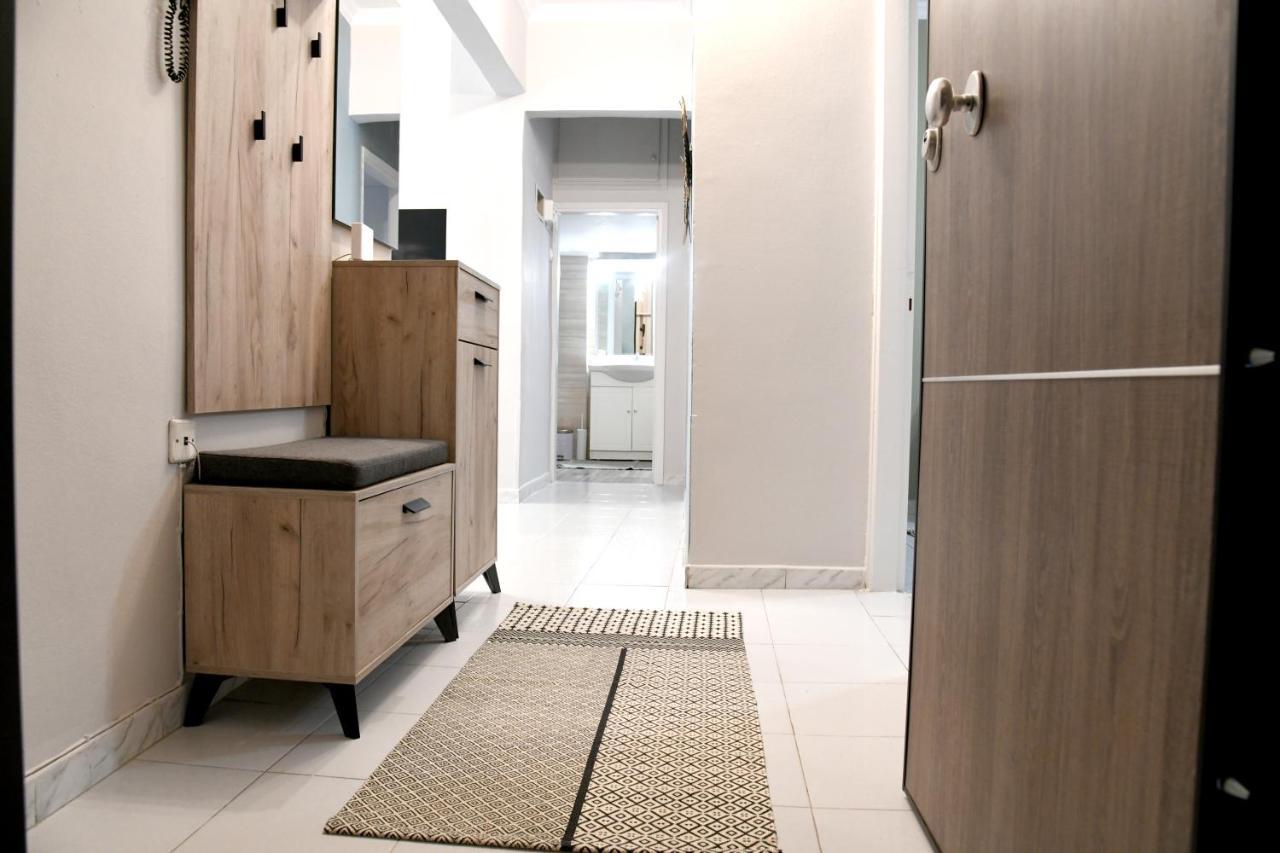 Lovely Luxury Apartment Serres Bagian luar foto